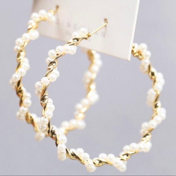 Pearl Hoop Spiral Earrings 🧚 - Picture 5 of 7